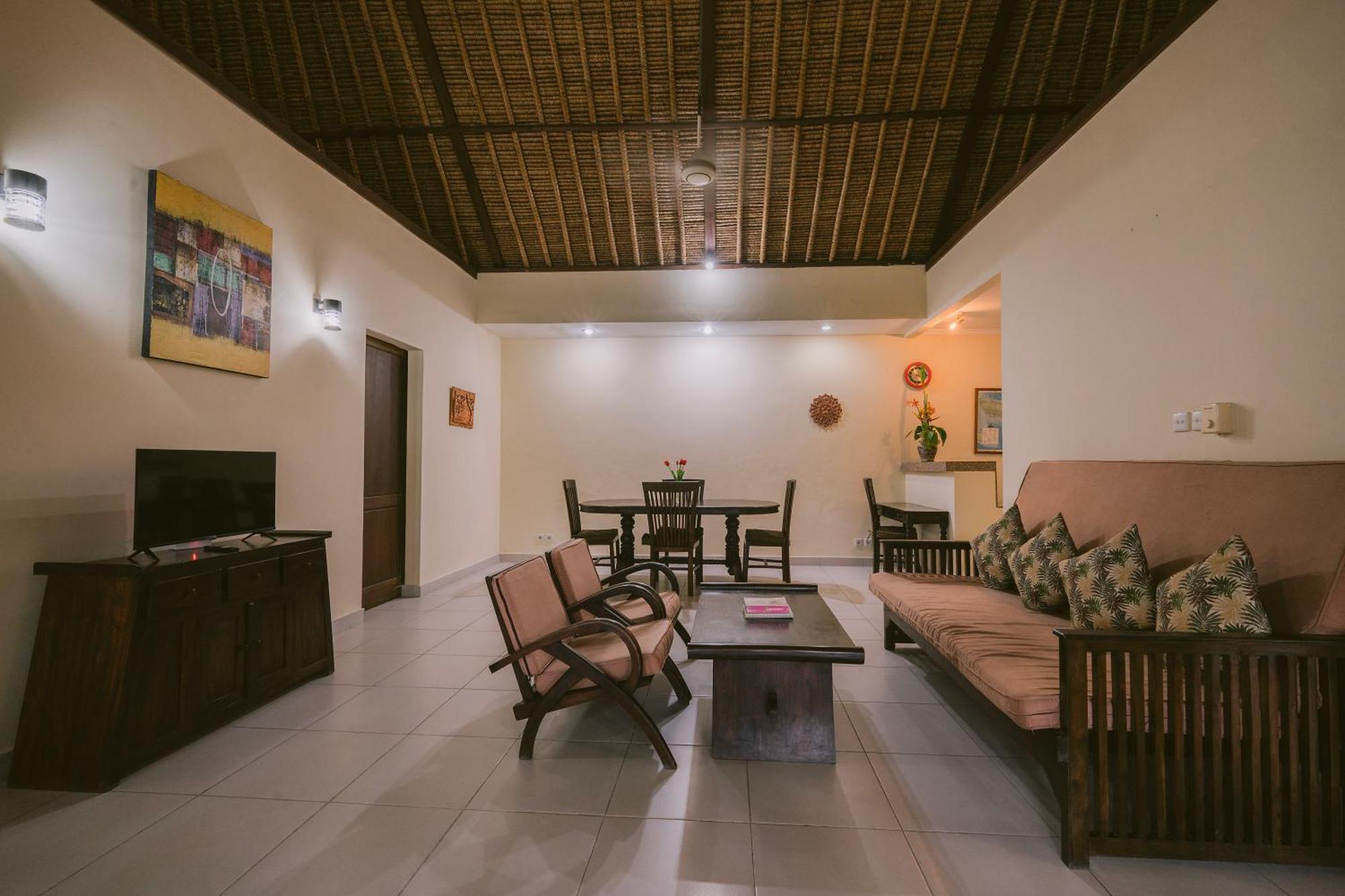Medewi Bay Retreat Hotel Pulukan Room photo
